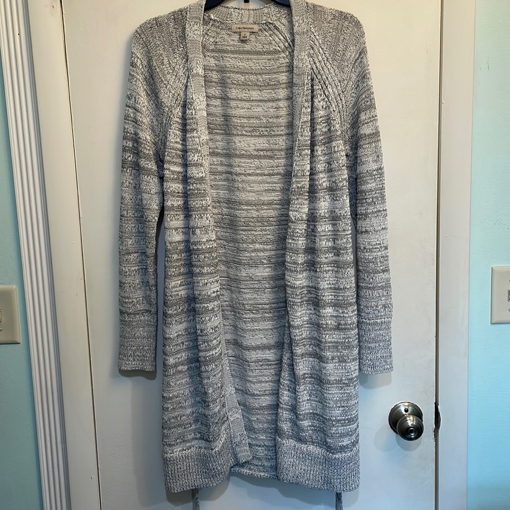 Long multicolored Calvin Klein cardigan with detachable belt!